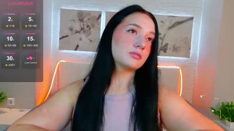 Snapshot of vitajoy_ chatting on 06/18/26, 06:35 Vita online show from 06/18/26, 06:35