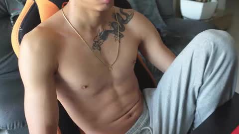 VITO BENZ online show from 10/18/25, 04:08