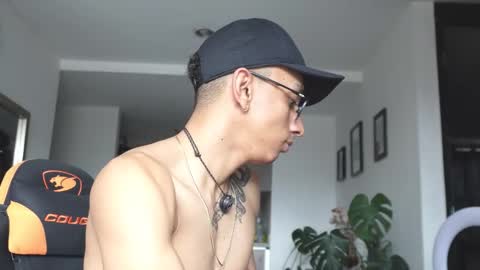 VITO BENZ online show from 03/18/26, 08:12