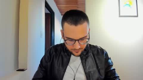 Vito Ferrer online show from 01/19/25, 10:49