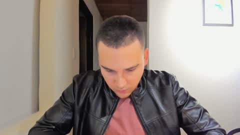 Vito Ferrer online show from 01/20/25, 11:32