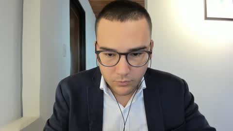 Vito Ferrer online show from 02/05/25, 12:06