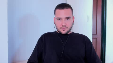 Vito Ferrer online show from 03/12/25, 05:17