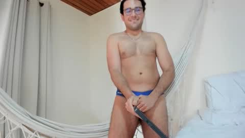 Vito Ferrer online show from 02/18/26, 04:03