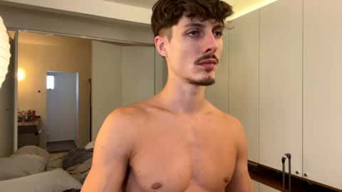 vitoraugustoxxx online show from 02/19/26, 07:54