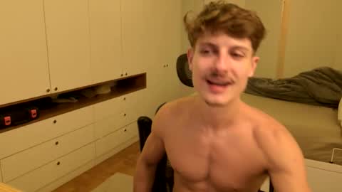 vitoraugustoxxx online show from 04/07/26, 10:09