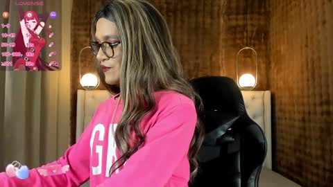 VittaaaPlease help me with your thumbs up its important  online show from 02/03/25, 12:57