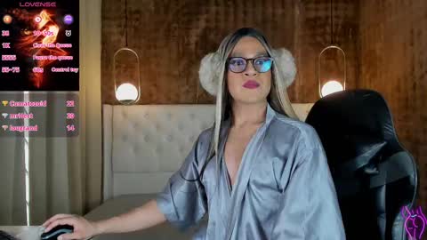 VittaaaPlease help me with your thumbs up its important  online show from 02/23/25, 09:59