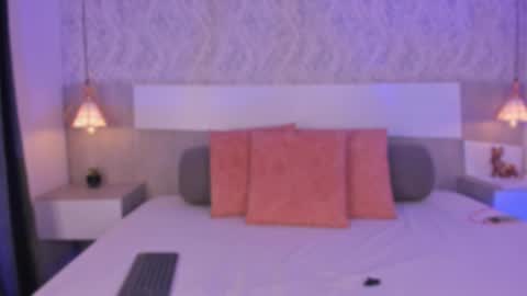 Snapshot of vittoria__rossi chatting on 04/16/26, 03:46 Vttoria online show from 04/16/26, 03:46
