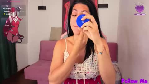 VITTORIA  online show from 12/16/25, 08:08