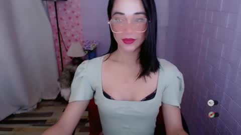 Snapshot of vivahotbabessandra chatting on 03/02/26, 03:52 SANDRA GOING YOU online show from 03/02/26, 03:52