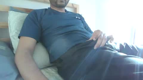 Snapshot of vivekfun chatting on 02/01/25, 07:34 vivekfun online show from 02/01/25, 07:34