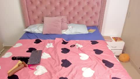 vivi cooper online show from 01/29/25, 05:09