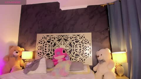 Viviana  online show from 05/16/26, 11:36