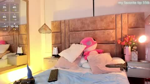 Viviana  online show from 05/31/26, 12:52