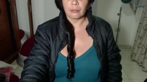 vivian_milf_paint online show from 02/14/26, 02:08