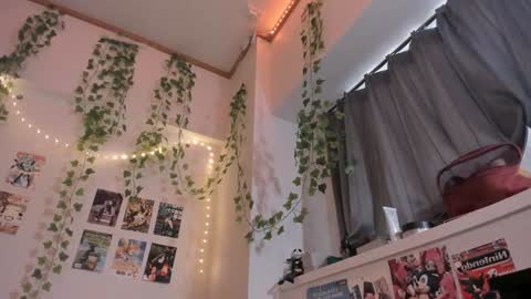 vivian_qwerty online show from 03/11/26, 05:24