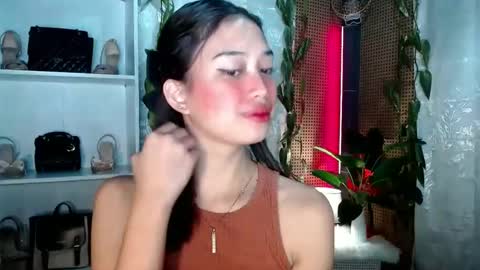 Snapshot of vivian_roberts chatting on 01/11/25, 07:16 Vivian online show from 01/11/25, 07:16