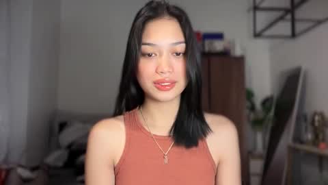 Vivian online show from 02/17/26, 11:00