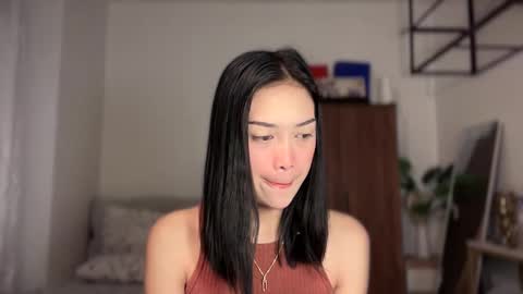 Vivian online show from 03/08/26, 11:52