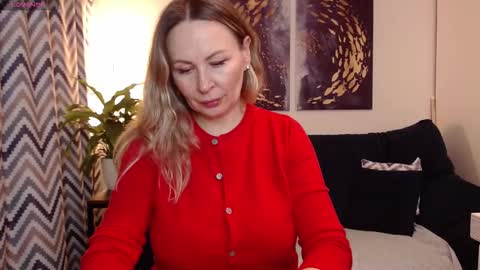 Vivian online show from 11/06/25, 06:31