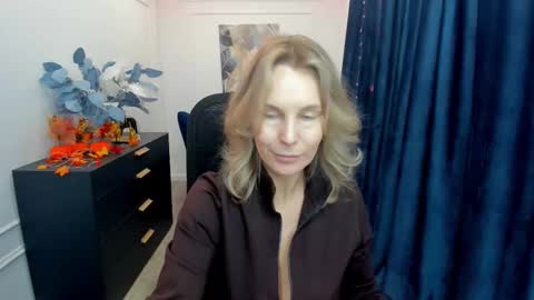 Sinti online show from 10/22/25, 11:43