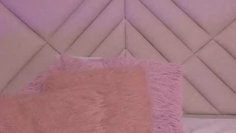 Vivi online show from 06/27/26, 12:55