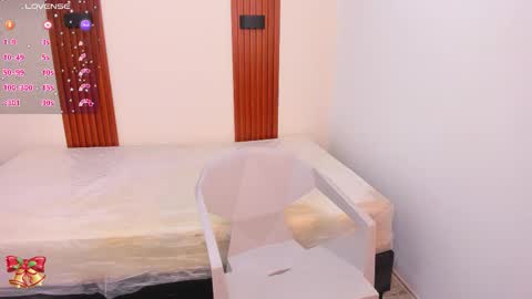 vivianowen9 online show from 01/06/26, 11:58