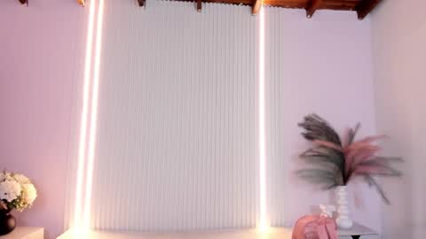 vivianowen9 online show from 02/14/26, 11:40