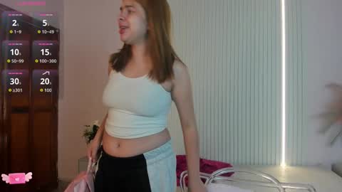 vivianowen9 online show from 03/26/26, 12:22