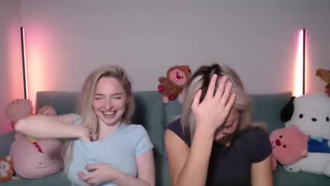 Snapshot of vivianwinters chatting on 11/26/25, 09:16 vivianwinters online show from 11/26/25, 09:16