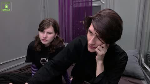 Snapshot of viviarangendy chatting on 09/22/25, 10:28 VIVIARAGENDY online show from 09/22/25, 10:28