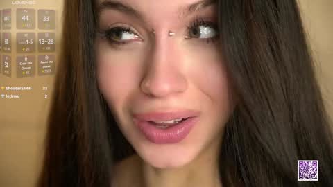 Nelly and Mari online show from 11/06/25, 07:20