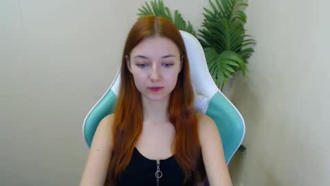 Vivien online show from 01/06/25, 09:32