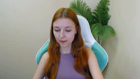 Vivien online show from 03/10/25, 09:51