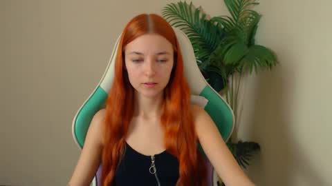 Vivien online show from 01/14/26, 07:52