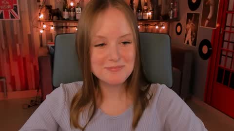 Vivien online show from 12/24/24, 04:40