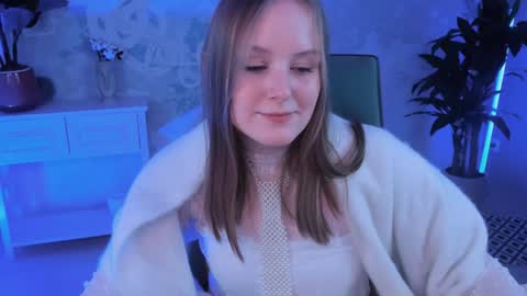 Vivien online show from 02/08/25, 03:42