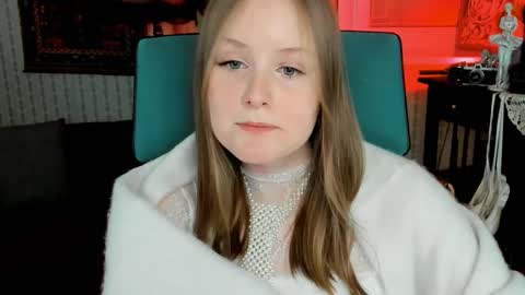 Vivien online show from 02/09/25, 04:07