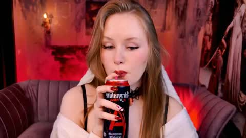 Vivien online show from 04/21/26, 05:58