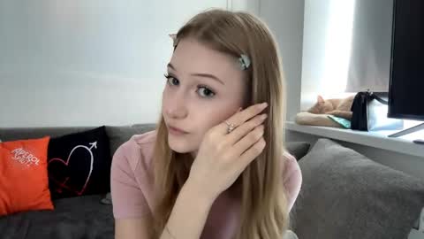 Kristy online show from 04/28/26, 01:27