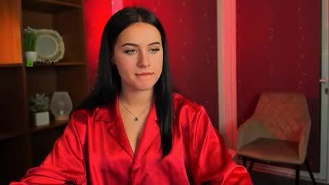 vivy_star online show from 11/12/25, 07:24