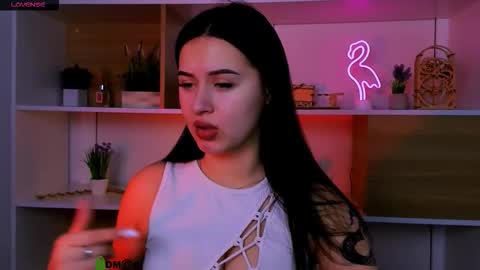 vivy_star online show from 11/14/25, 12:48