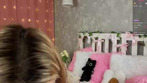 vivyboo111 online show from 02/07/26, 08:34