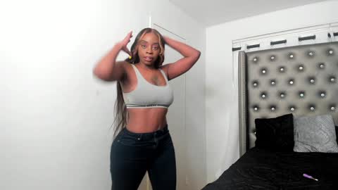 Sasha Malone online show from 12/12/24, 07:48