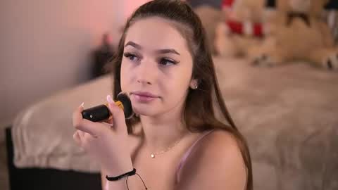 vixenamour online show from 10/22/25, 04:13