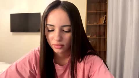 Miss Mia online show from 03/16/26, 02:32