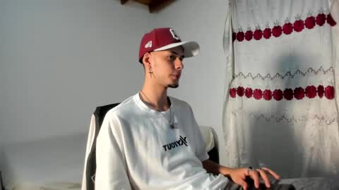 Snapshot of vlad__night chatting on 04/21/26, 03:35 Vlad online show from 04/21/26, 03:35