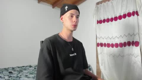 Snapshot of vlad__night chatting on 05/11/26, 03:45 Vlad online show from 05/11/26, 03:45