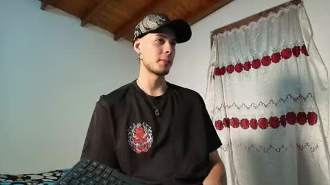 Snapshot of vlad__night chatting on 05/22/26, 03:46 Vlad online show from 05/22/26, 03:46